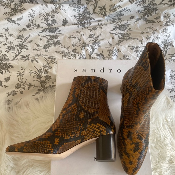 Sandro FW’20 Snakeskin Leather Ankle Boots - Picture 2 of 7